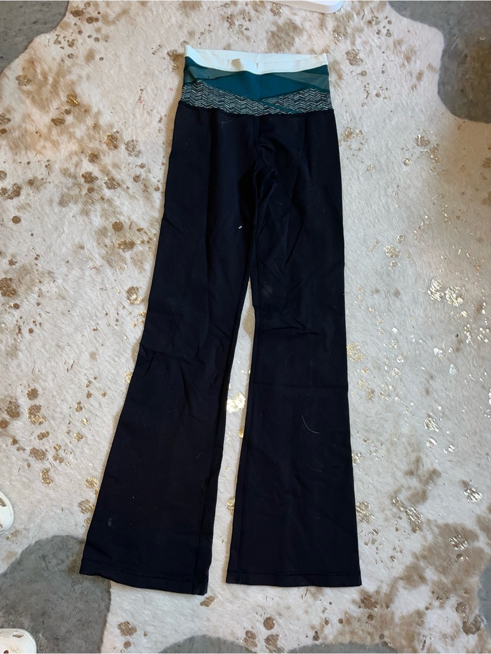 2 pair Lululemon Athletica Black Flared Leggings - Teal & Grey